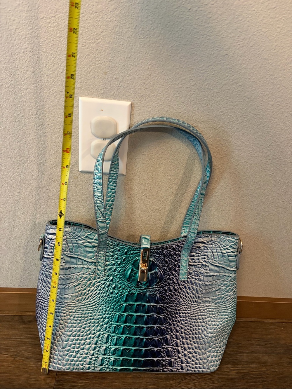 3 Piece Blue Ombré Faux Crocodile Purse, Wallet & Small Bag w/ Crossbody Strap - Picture 3 of 8